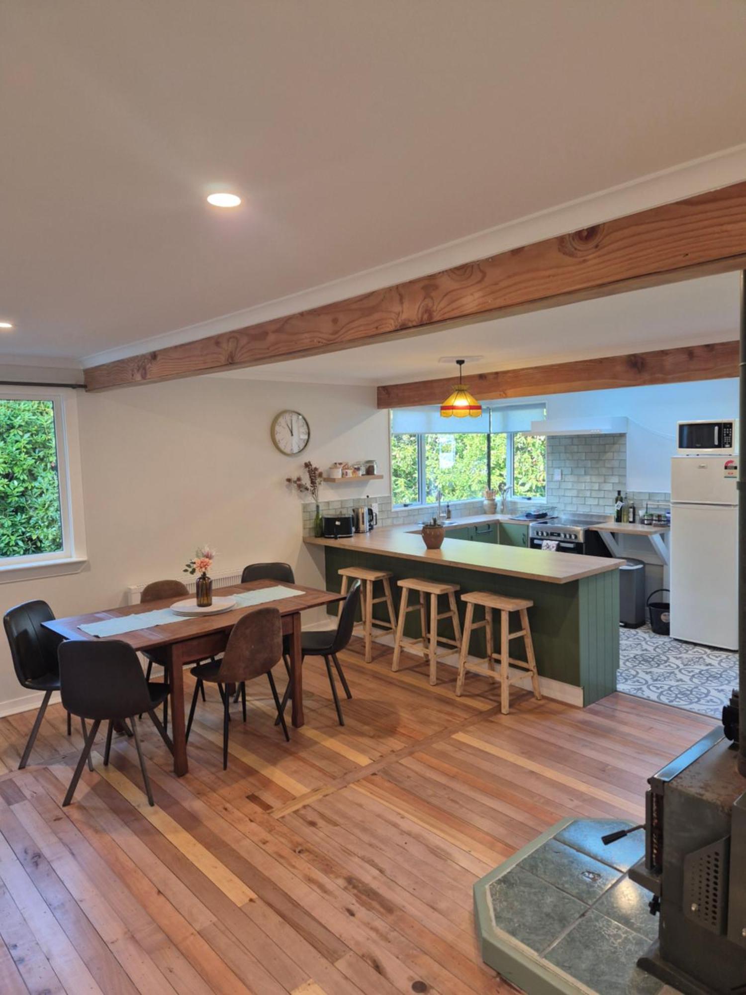 Cosy Getaway In Manapouri Villa Exterior photo
